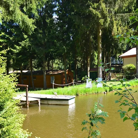 Cosy With Covered Porch *
