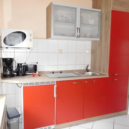 Cosy With Covered Porch 別荘 フィンスターベルゲン