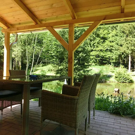 Cosy With Covered Porch Finsterbergen