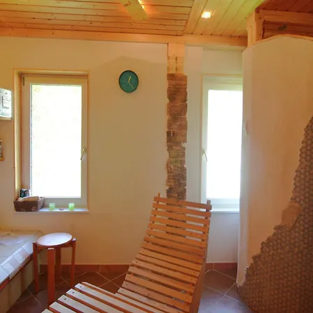 Cosy With Covered Porch Finsterbergen